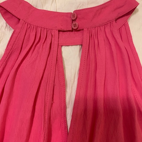 Pink ruffle chiffon halter blouse. - Picture 4 of 4